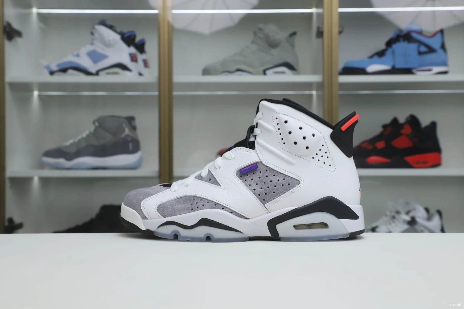 6 FLINT JORDAN AIR 0118